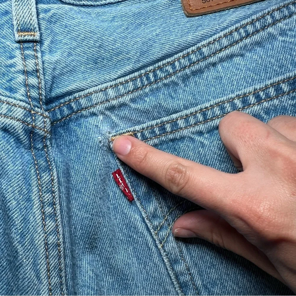 Levi's Light Blue Straight Leg Jeans - Picture 7 of 11